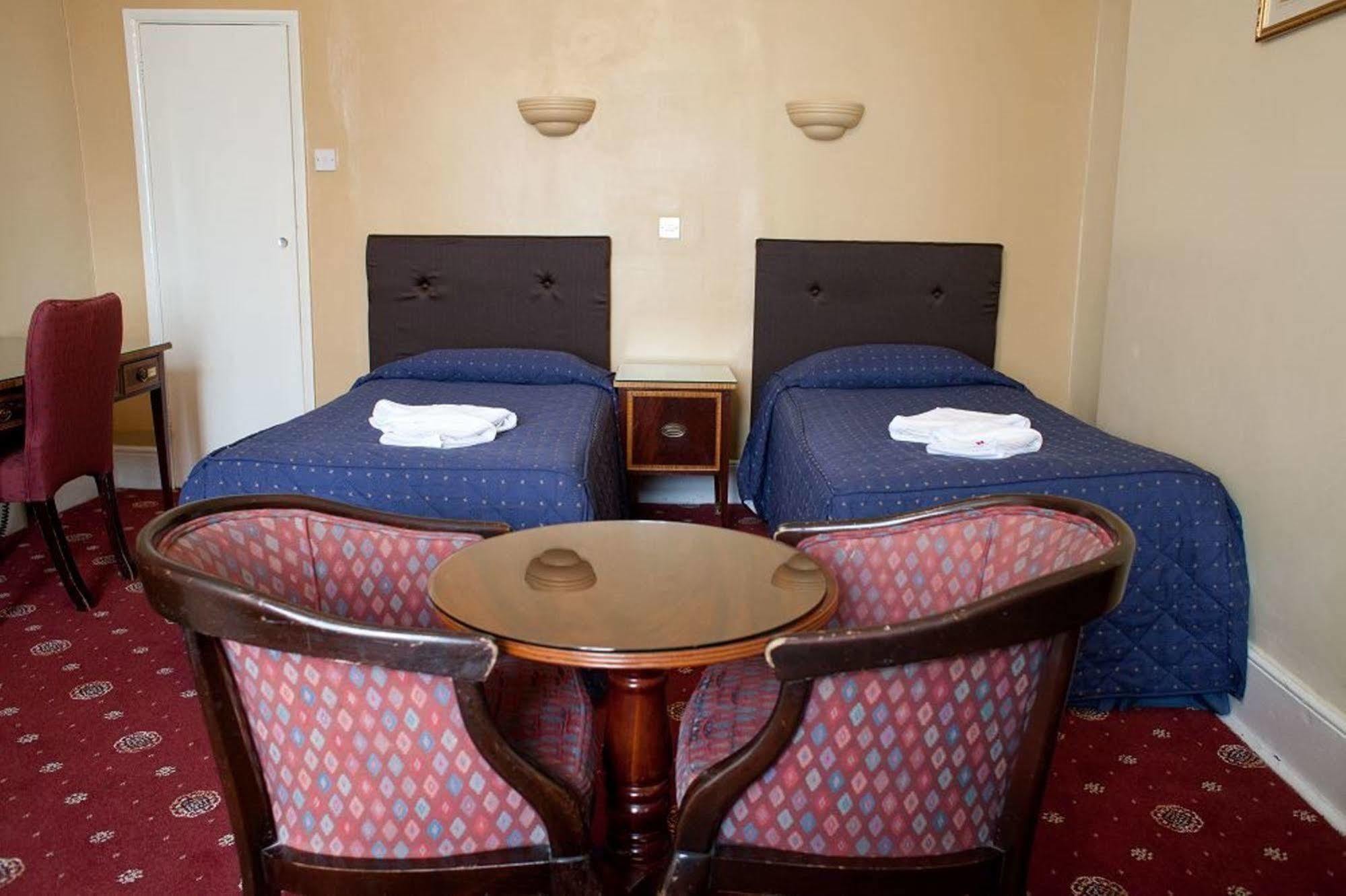 โรส คอร์ท โฮเต็ล Hotel ลอนดอน ภายนอก รูปภาพ