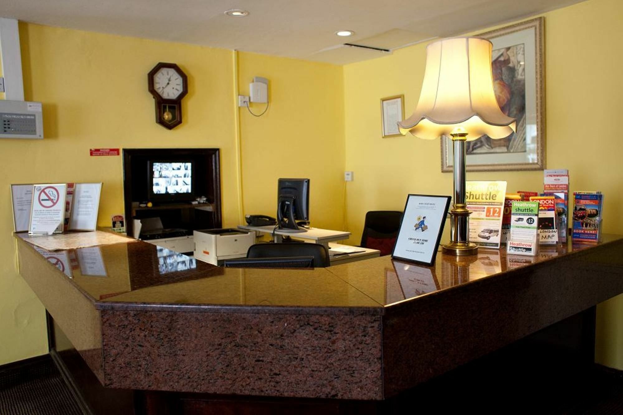 โรส คอร์ท โฮเต็ล Hotel ลอนดอน ภายนอก รูปภาพ